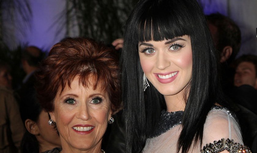 Madre-de-Katy-Perry
