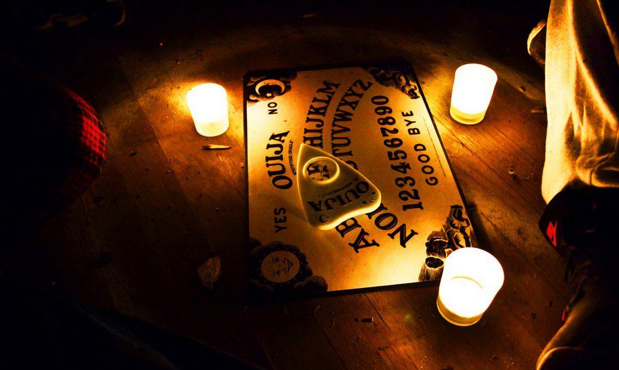 Ouija_tablero