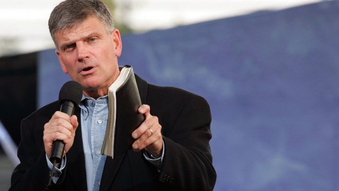 franklin-graham-696x392