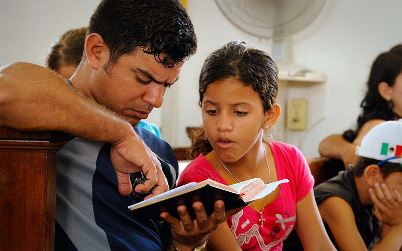 biblia-cuba