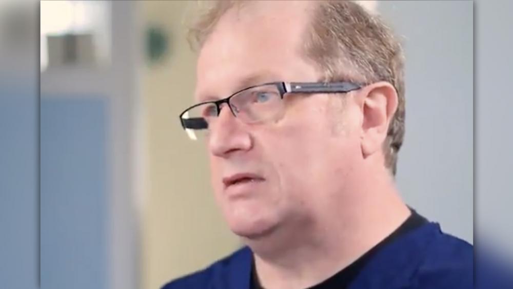 Dr. David Mackereth