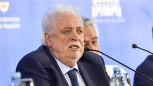 el-ministro-salud-gines-gonzalez-garcia