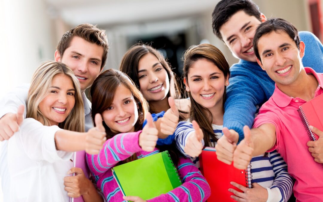 Impacto generacional: Millennials lideran un inesperado regreso masivo a la iglesia